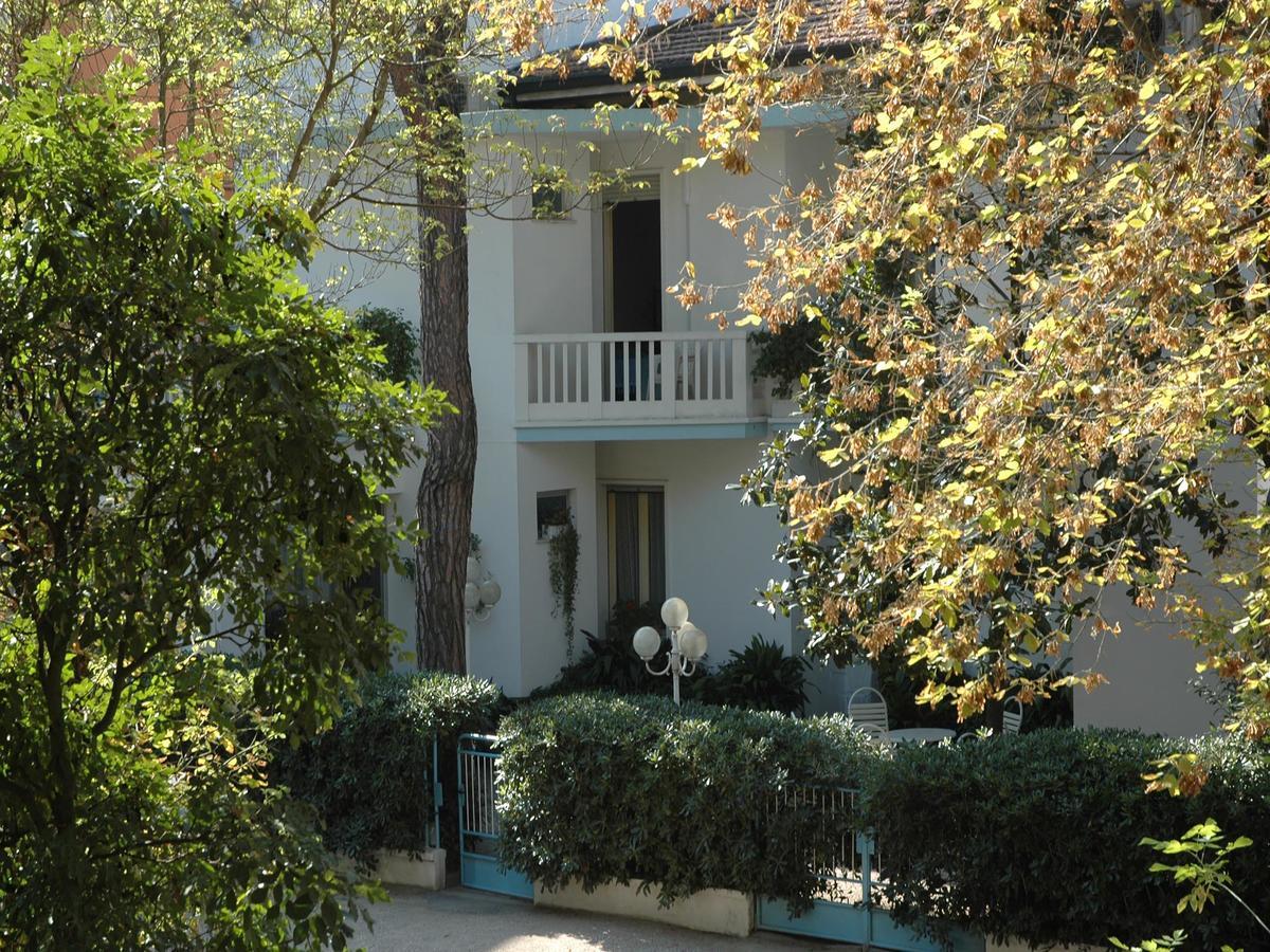 Hotel Pensione Ornella Cesenatico Exterior foto
